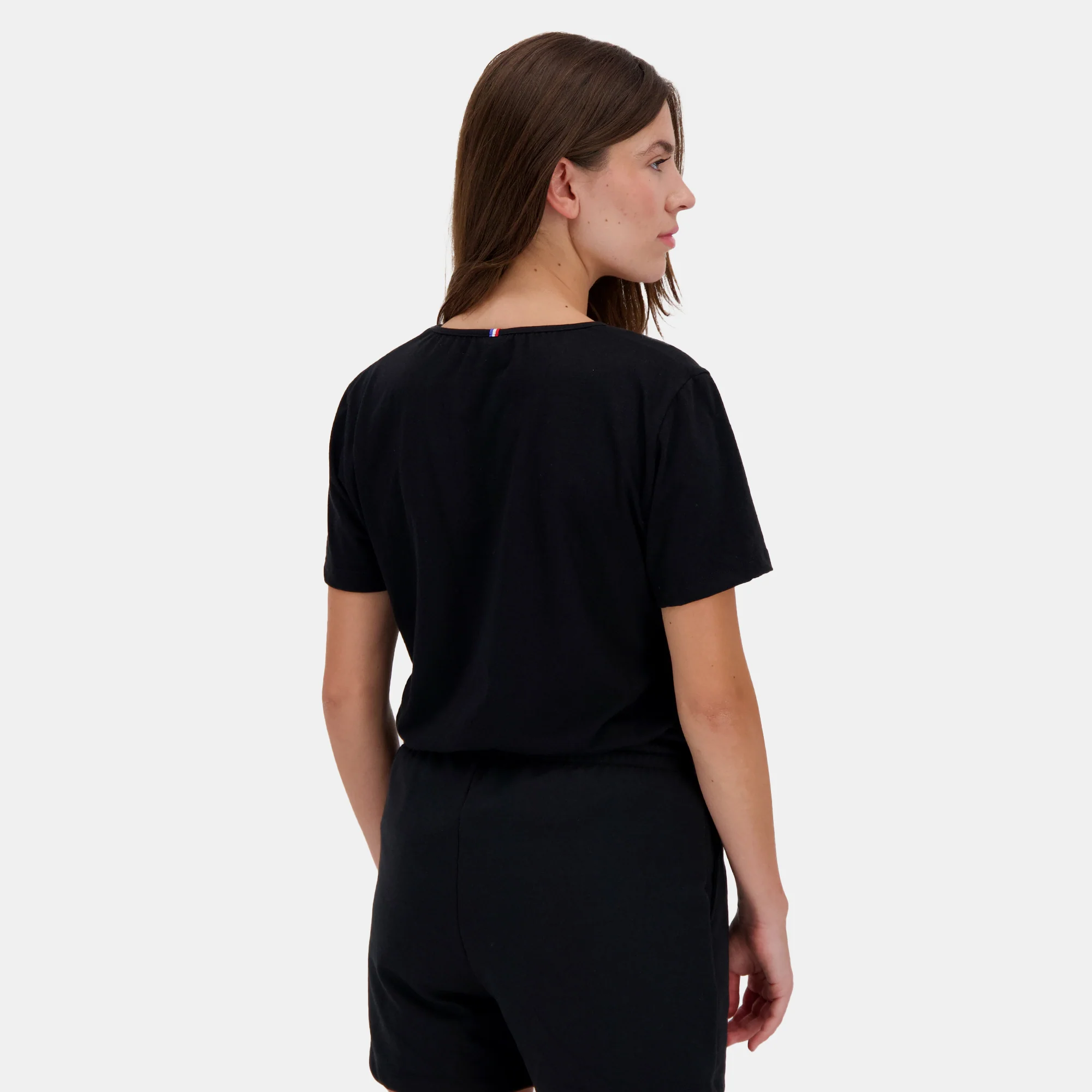 2510062-ESS Tee SS Col V N°1 W black | T-shirt Femme - Image 4