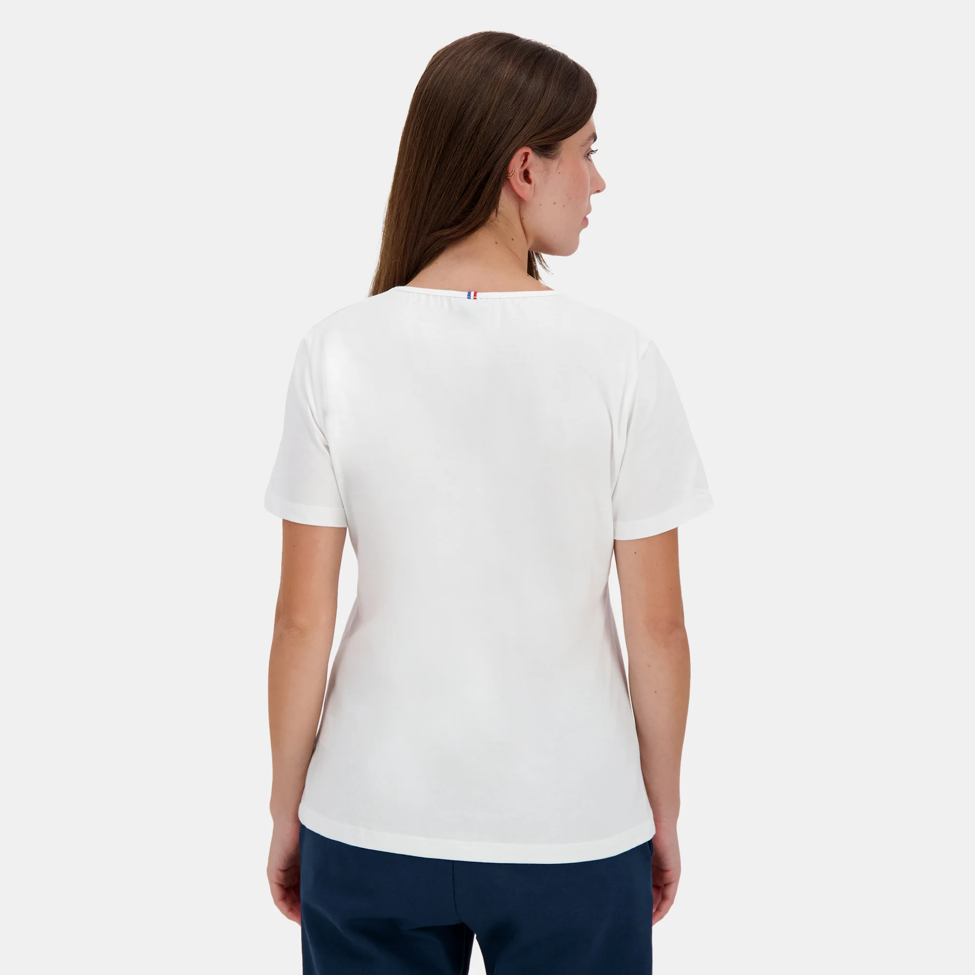 2510064-ESS Tee SS Col V N°1 W new optical white | T-shirt Femme - Image 4
